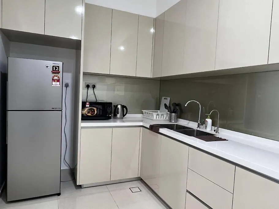 3Br-Countryroad-Paradigm Residence By Guesthouse-6-8Pax Johor Bahru